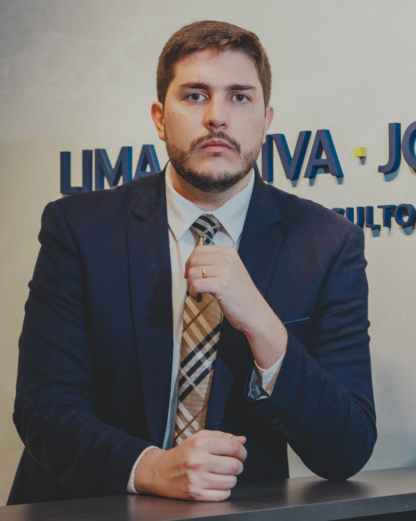 Leonardo Lindroth de Paiva OAB/PR 66.073